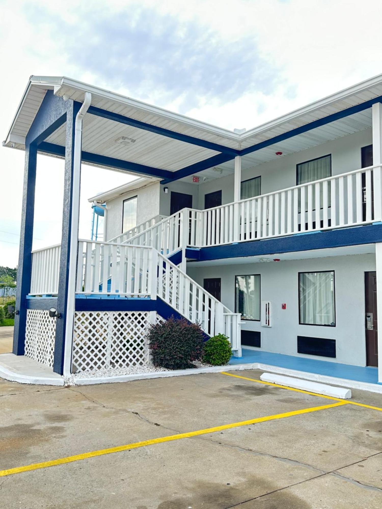 Sylvester Inn מראה חיצוני תמונה